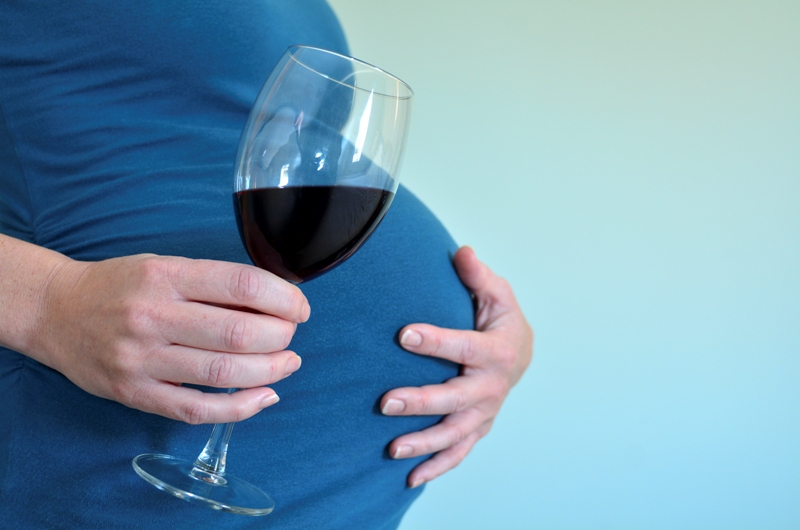 Употребление спиртного при беременности 
