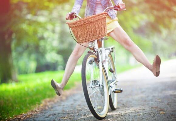 быстрая езда на велосипеде